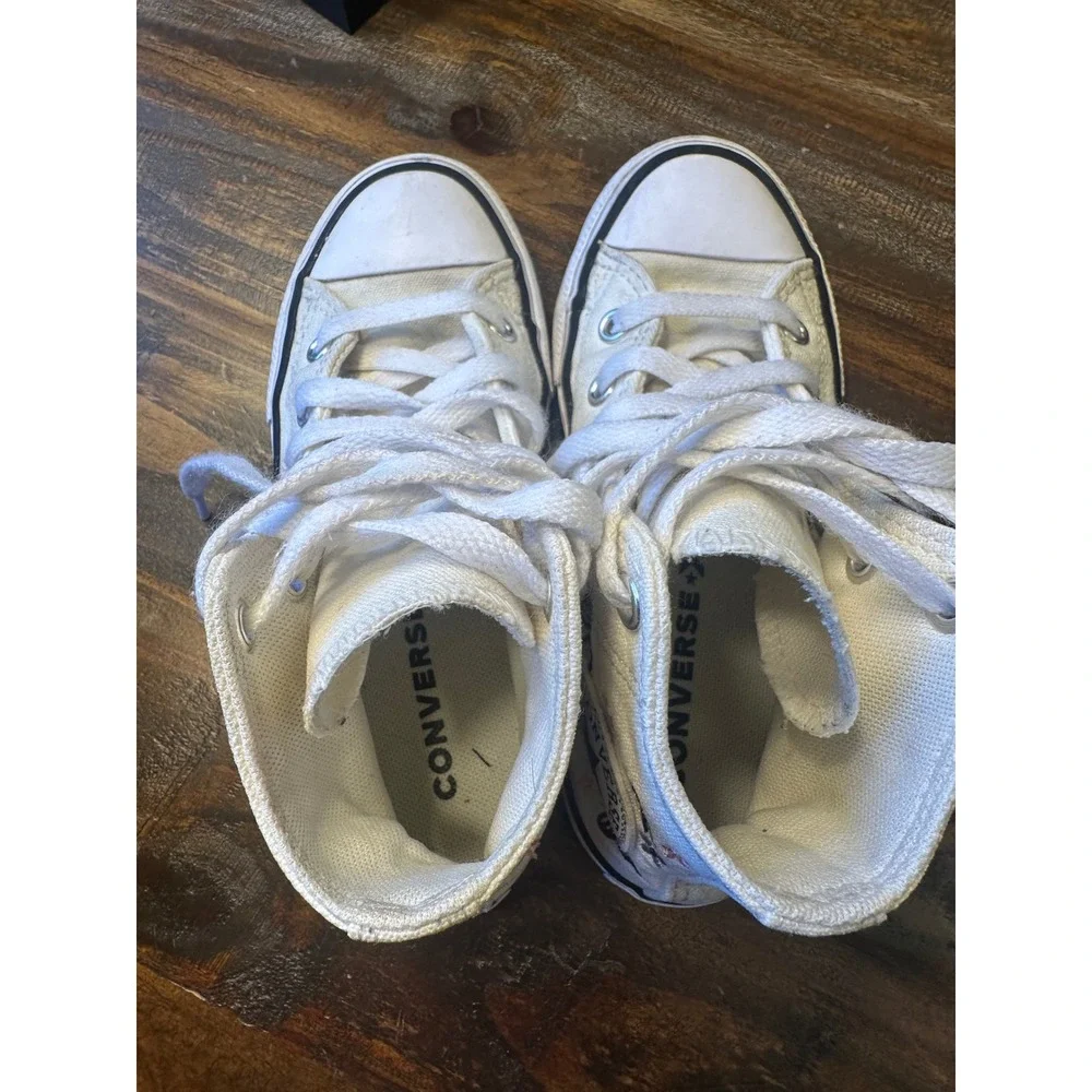Converse Chuck Taylor All Star High Top White Butterfly Embroidered Toddler‎ 12
